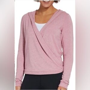 CALIA by Carrie Underwood top. M